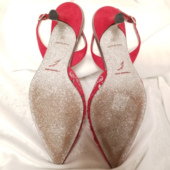 SOLD๐Renรฉ Caovilla NOT FOR SALE - Picture 3 of 8